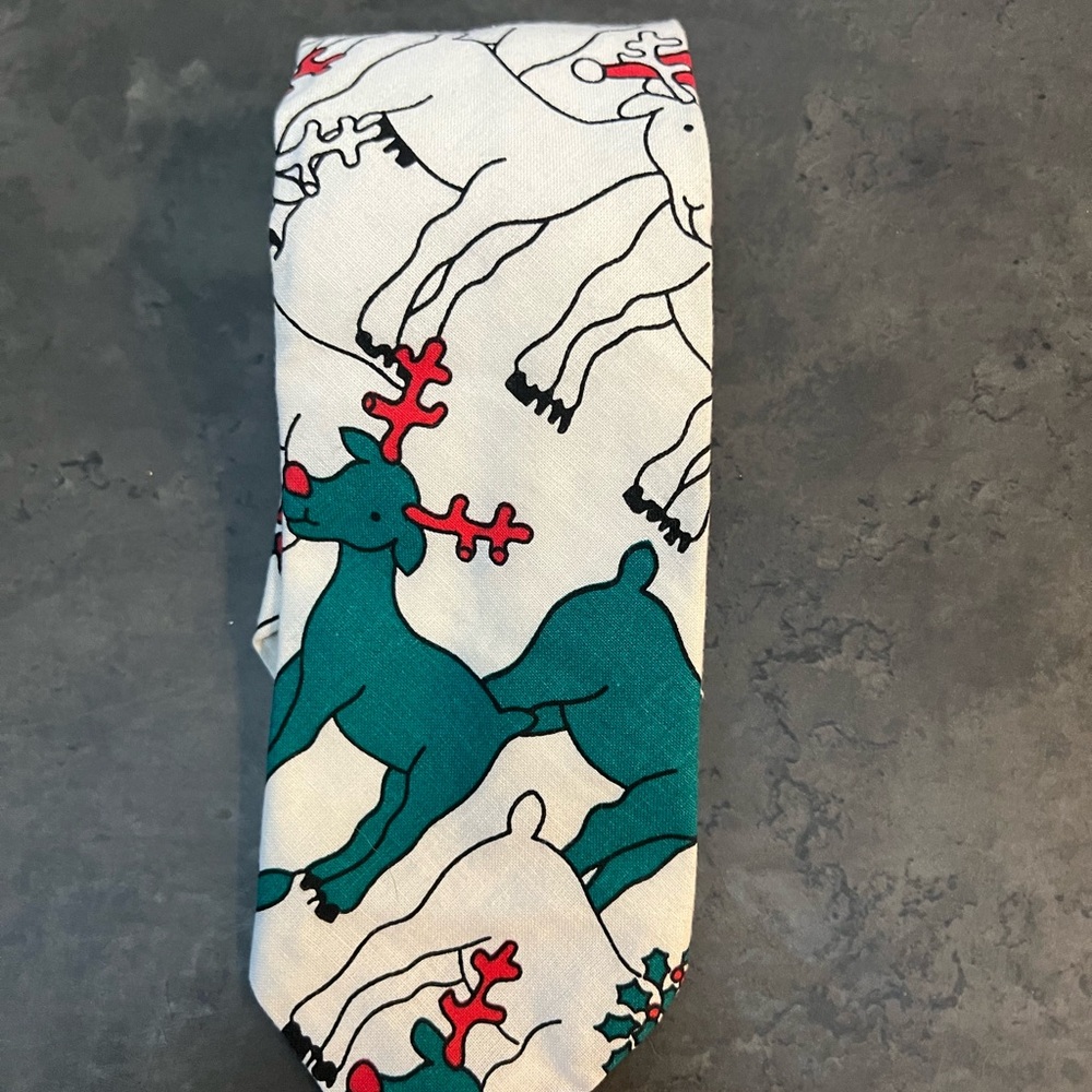 Vintage Christmas Reindeer Print Tie